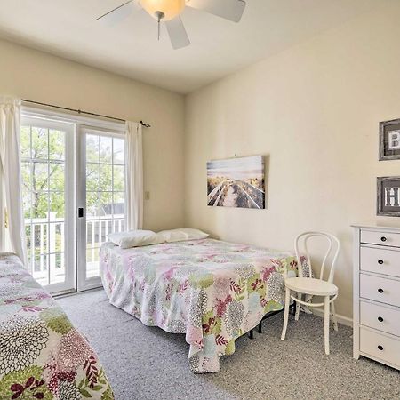 Sunny Ocean City Retreat About Qtr-Mi To Beach! Eksteriør billede
