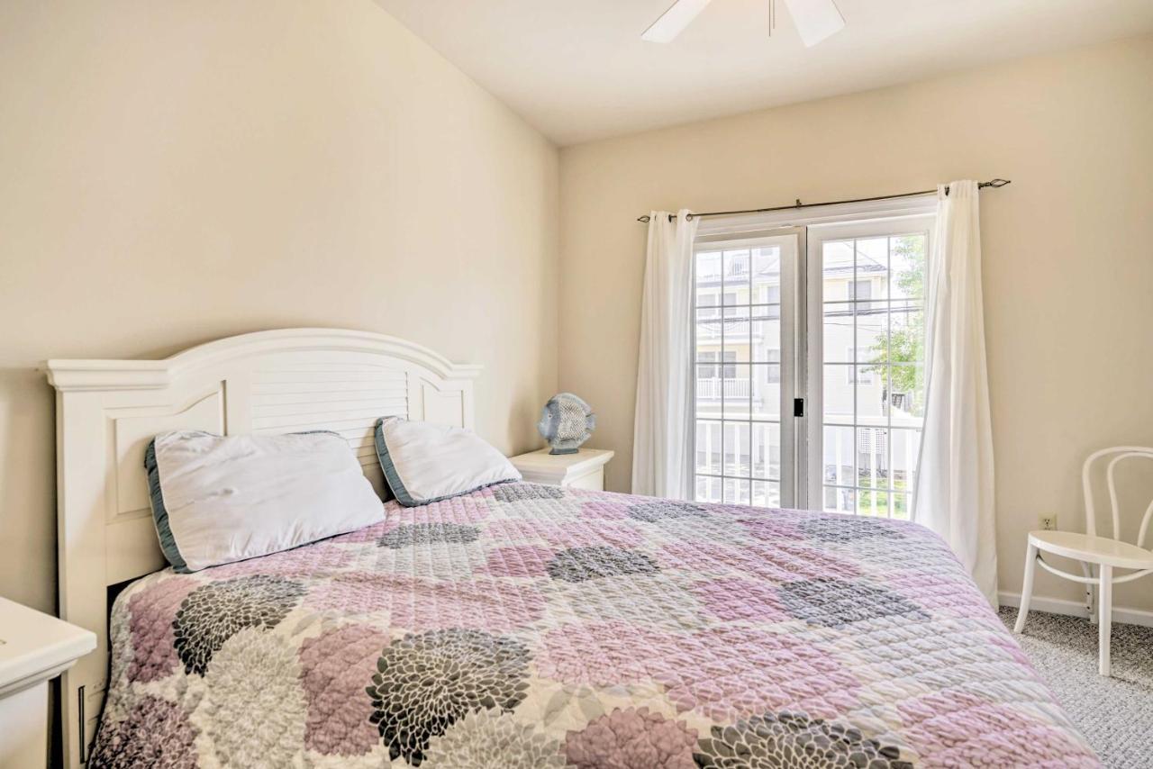 Sunny Ocean City Retreat About Qtr-Mi To Beach! Eksteriør billede